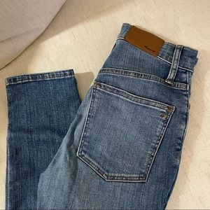 Madewell 11” High Rise Skinny Crop (size 23P)